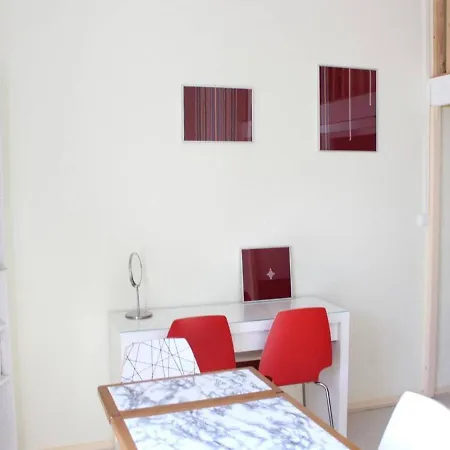 Centre La Rochelle, 4 Couchages - Fr-1-246-229